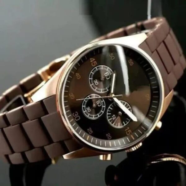 men's movement: quartz, water resistant watch