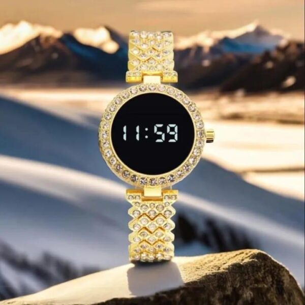 women's battery operated, water resistant watch