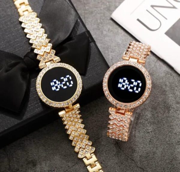 women's battery operated, water resistant watch