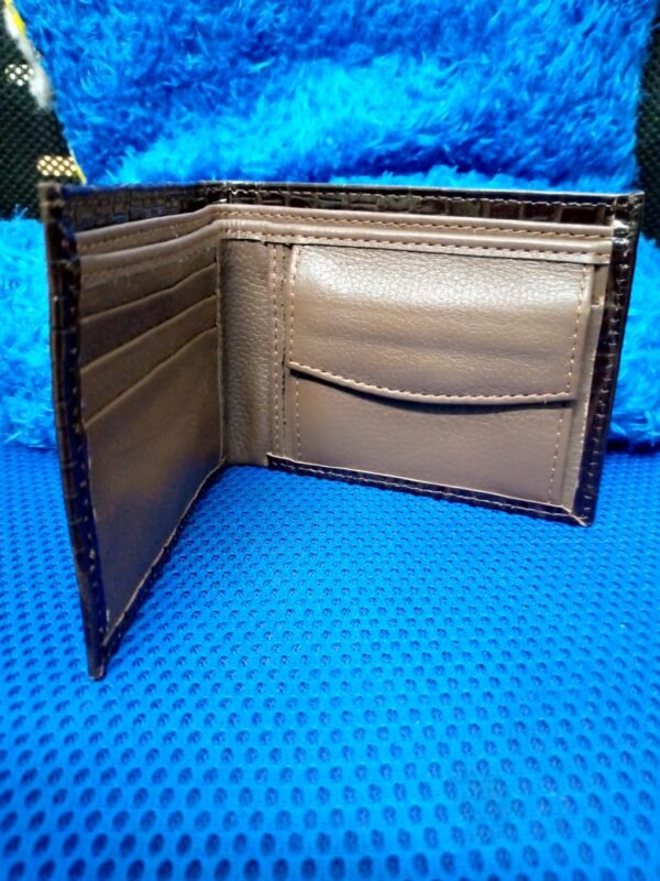 article wallet
